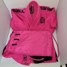 Womens/Girl Pink Sanabul Gi Designed in California made in Pakistan W4