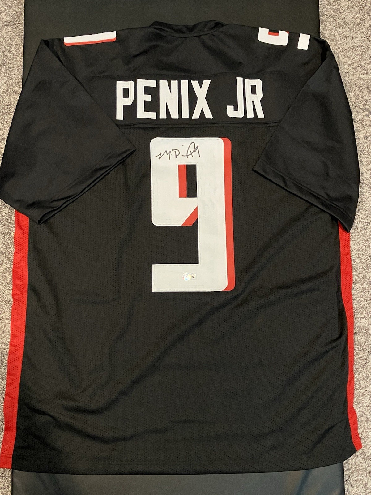 Michael Penix Jr. Signed Jersey Beckett Witness Autograph Authentication COA