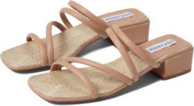 Steve Madden Citizen Sandal in Natural