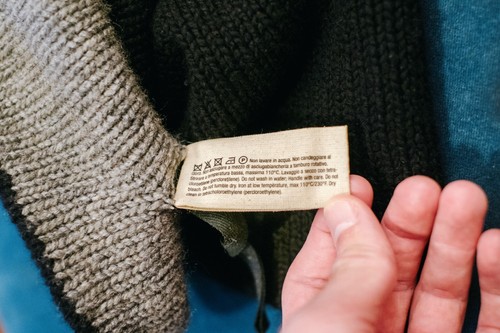 Forme d'Expression Cashmere and Silk Reversible Scarf / Snood - Picture 7 of 8