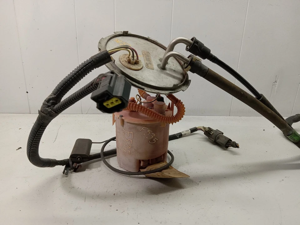 Ford Taurus 1996 conjunto de bomba de combustible OEM, 323-01062 Foto 4 de 4