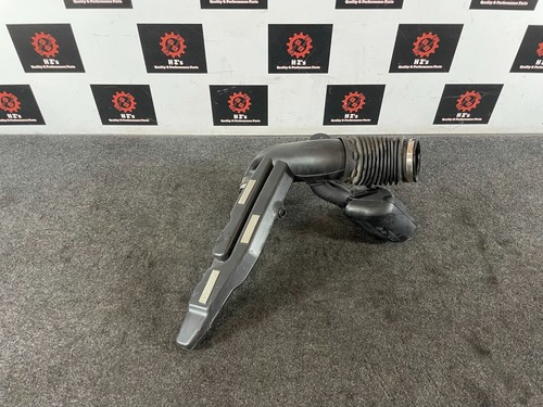 CADILLAC ESCALADE 6.2L 07-13 OEM AIR CLEANER OULET DUCT INTAKE DUCT PIPE