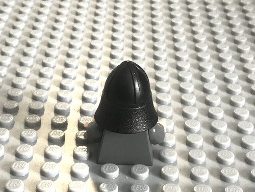 LEGO Minifig Black Neck Protector Helmet Castle Knight - Picture 3 of 3