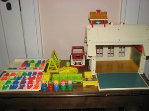 fisher price play family school