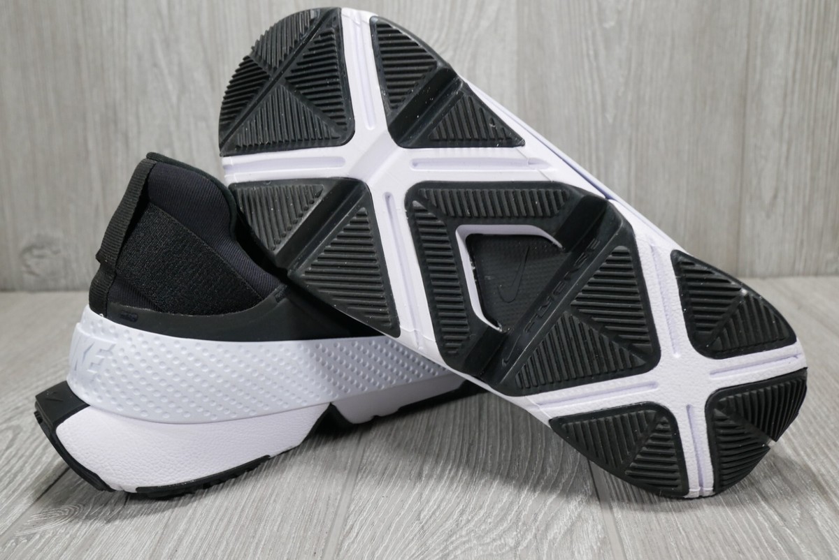 NIKE ナイキ　Go FlyEase Easy On/Off Shoes　黒白 Nike Go FlyEase Easy On Off Shoes in Black White Size 6