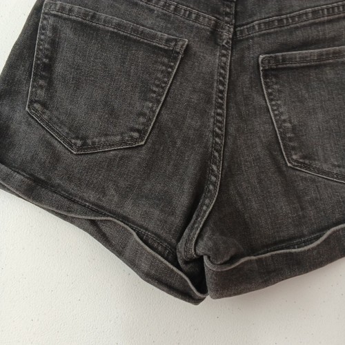 ARIZONA JEAN CO Girls Denim Shorts Faded Black 5 Pocket Size 1 (W24) - Picture 10 of 10