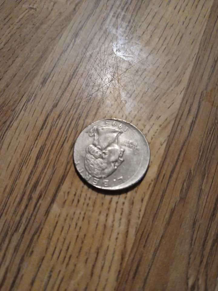 1995 George Washington Quarter *ERROR COIN* *OFF CENTER STRIKE* - Image 3 of 4