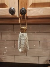 1920s Whiting and Davis Mesh Beggars Top Expandable Accordion Top Gate Purse Bag