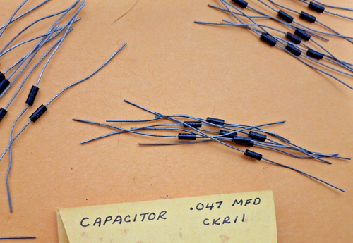(10) AVX .047uF 100V 10% AXIAL MILITARY CAPACITOR CERAMIC /JCK12 CKR11 473KP - Picture 5 of 6