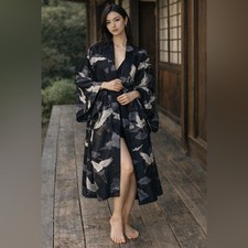 VTG MARUKYO KYOTO TOKYO JAPAN KIMONO ROBE BLACK- 35" FLYING CRANES L