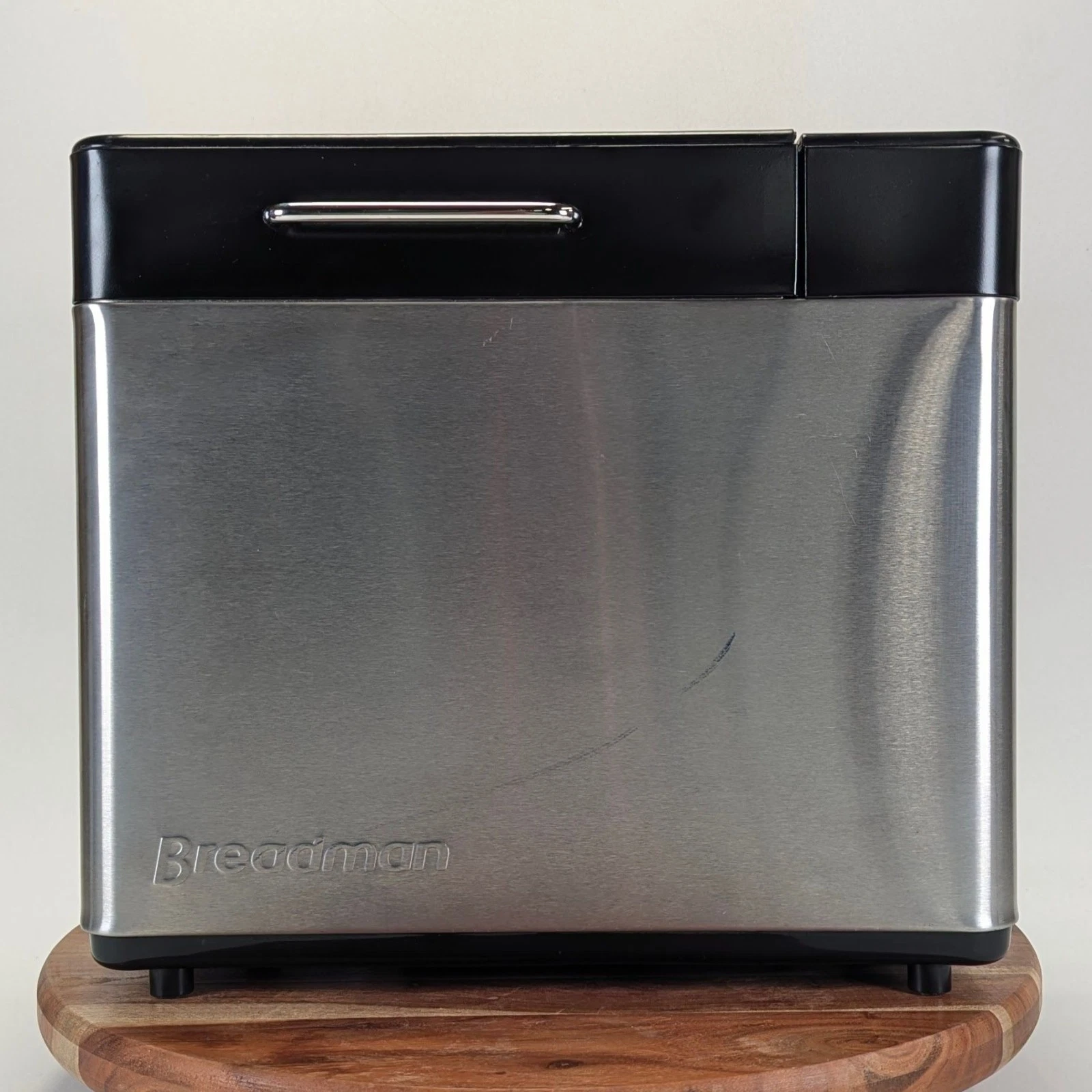 Breadman 2 lb Professional Bread Maker Stainless Steel BK1050S w 14 Programs