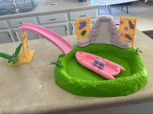 Barbie Hawaiian Fun Lagoon Pool Playset #7260 Vintage 1991 Incomplete