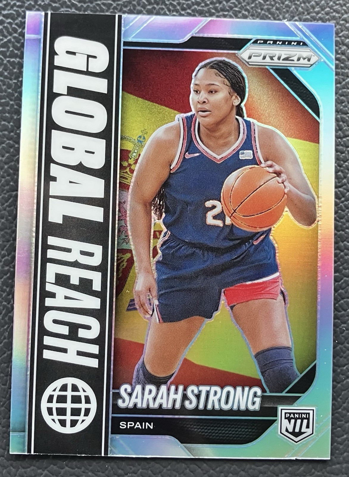 2025-26 Panini Prizm Sarah Strong Global Reach Silver #20 Huskies