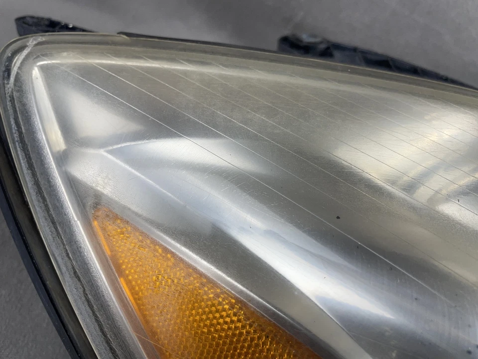 Conjunto de faros halógenos Saturn Outlook 2007-2010 lado derecho genuino OEM Foto 4 de 4