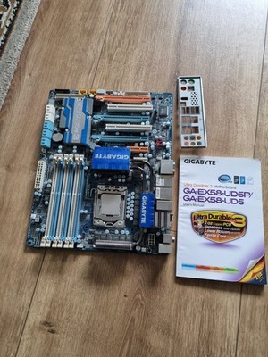 Gigabyte GA-EX58-EXTREME LGA1366 + Intel i7-975 + 24gb Triple channel DDR3