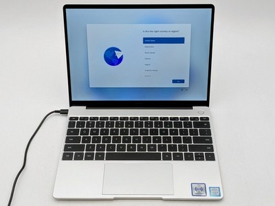 Matebook 13 WRT-W9 13'' 2160 x 1440 I5-8265U 512GB SSD 8GB W11 MX250 *READ*