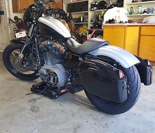 cruiser motorcycle saddlebags