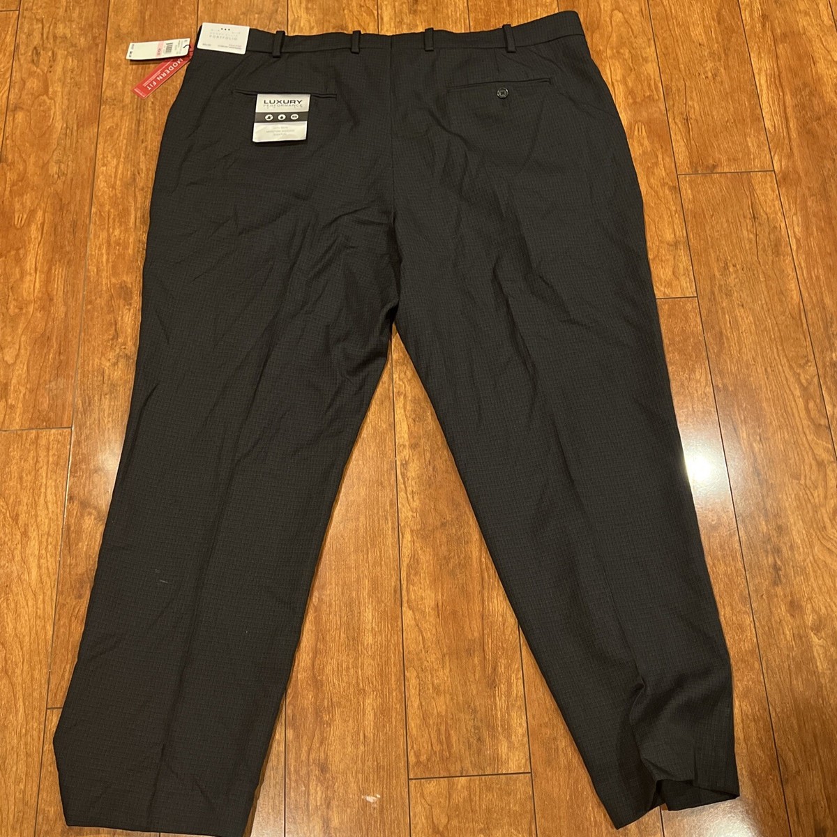 Perry Ellis Portfolio Modern-Fit Performance Stretch Dress Pants - Black Check Perry Ellis Portfolio Modern-Fit Performance Stretch Dress Pants - Black Check