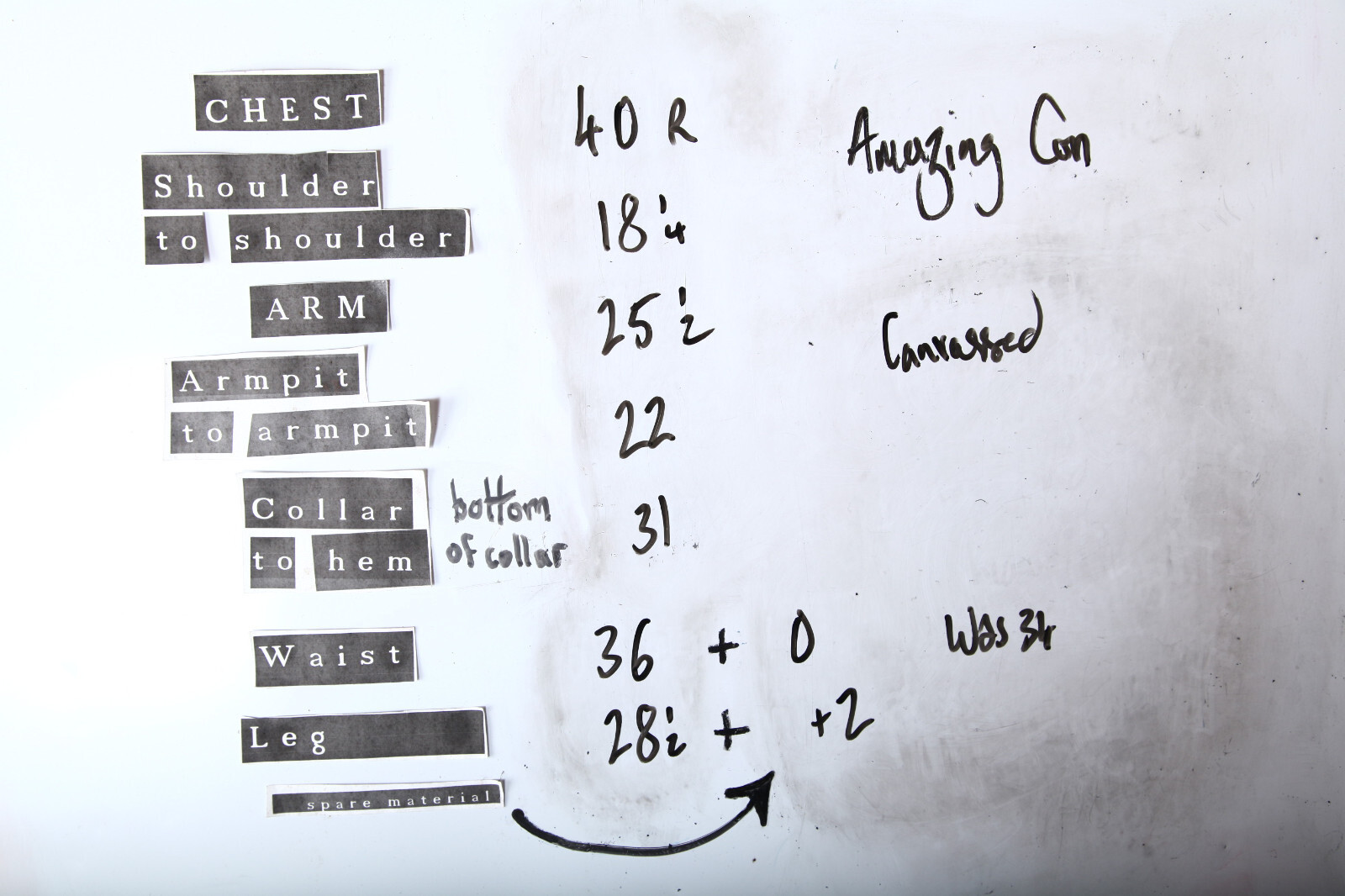 Chester Barrie Savile fila 40S 36W 28L blu navy lana autorigata tela