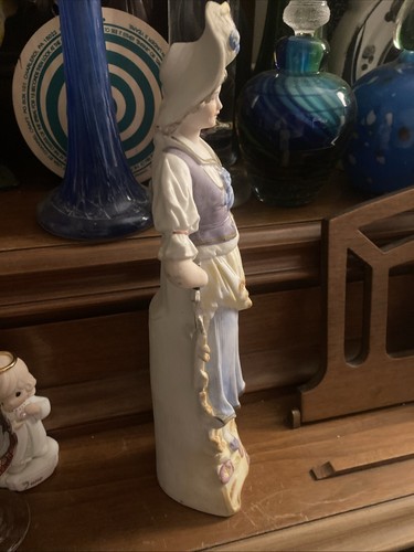 Antique Porcelain Bisque Statue Farmers Wife & Sickle Grain Sun Hat Germany - Picture 4 of 11