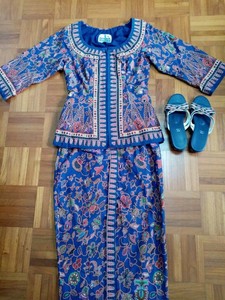 Authentic Set Iconic Blue Singapore Airlines Stewardess Crew Uniform Sandals Ebay
