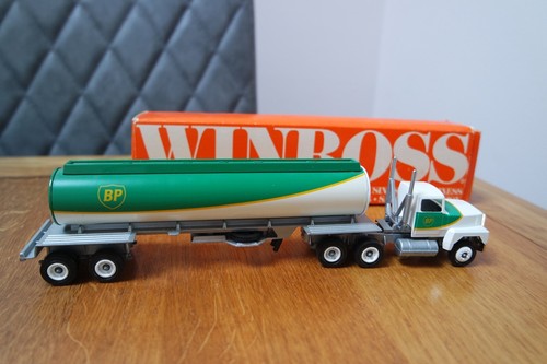 Winross USA Die Cast BP Truck And Tanker Trailer 1/64 Scale