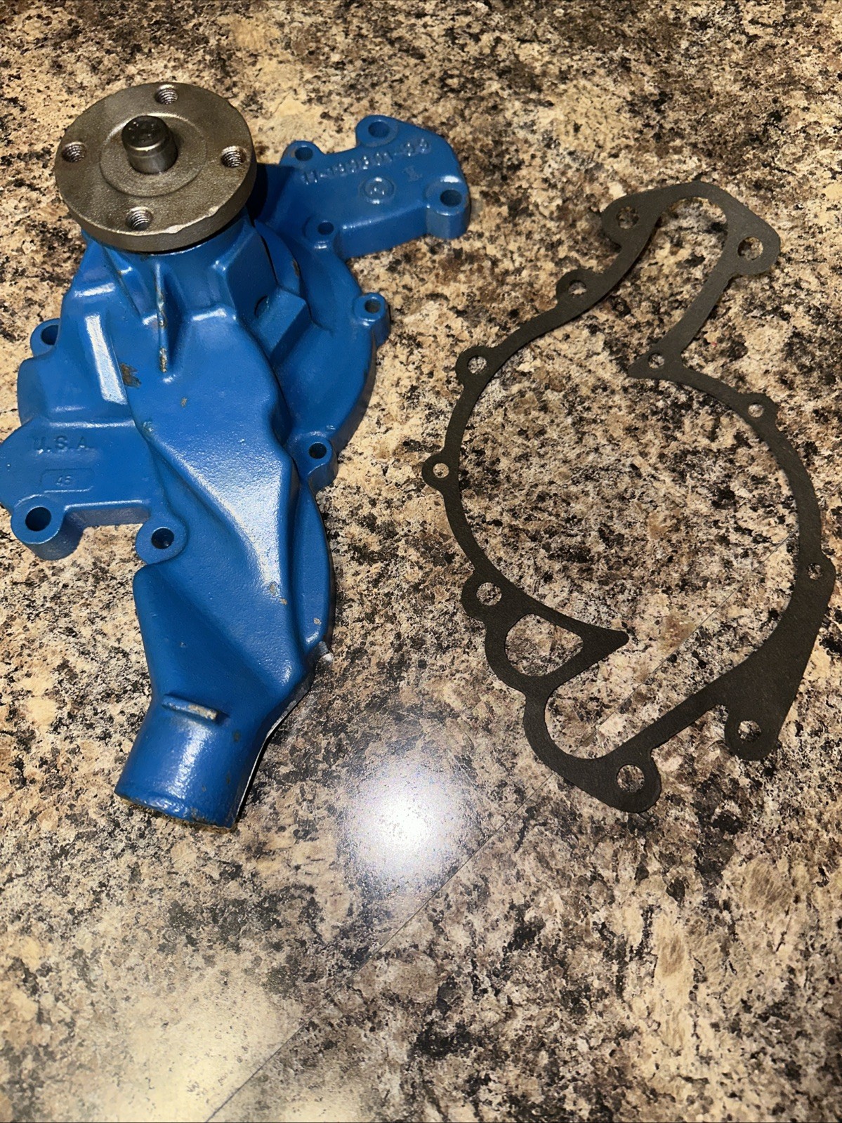  MASTER PRO WATER PUMP 943103/Gates 43103 Water Pump 73-84 CADILLAC