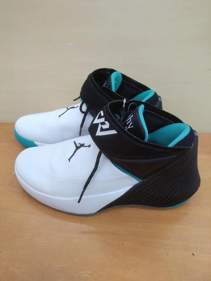 Nike Jordan Why Not Zer0.1 Noah Branco Preto-Esmeralda AQ9028-103 com Caixa Us8.5 - Imagem 2 de 4
