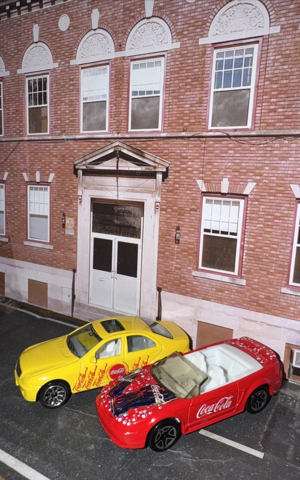 Lot Of 2 Matchbox 1999 Coke Convertible Ford Mustang & Mercedes-Benz S 500 NLFFP - Image 2 of 4