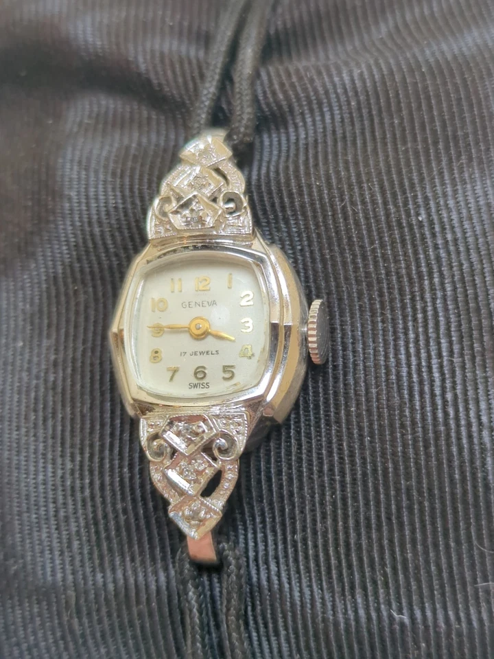 Reloj Mujer Ginebra Vintage Oro 14K Diamantes Funciona Excelente Estado Foto 4 de 4