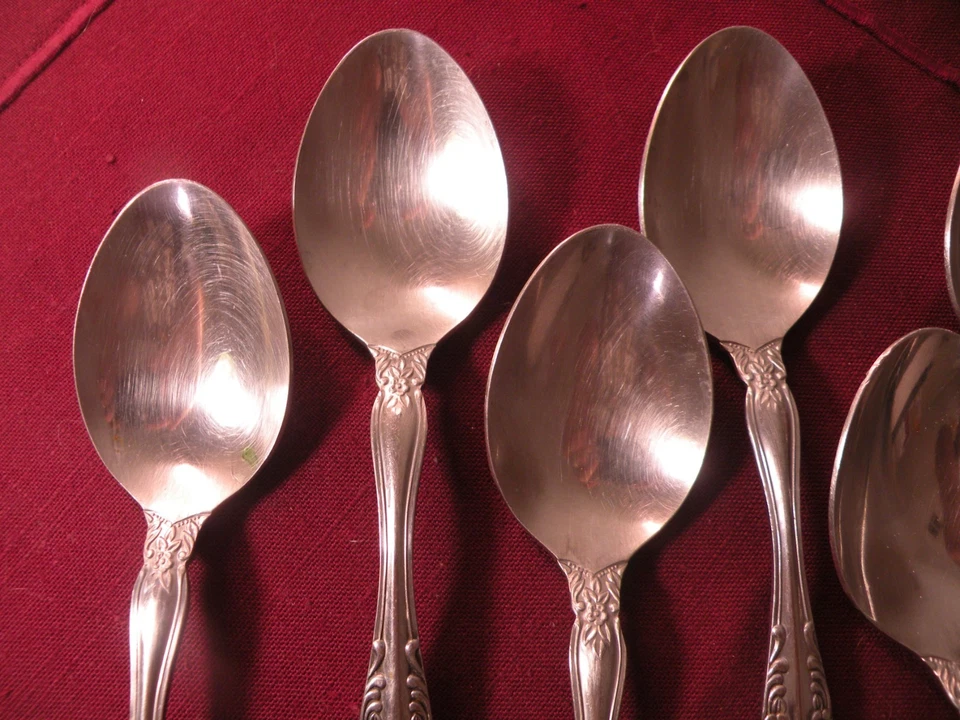 Juego de 7 cucharas soperas ovaladas United Silver Co USI30 acero inoxidable Japón 7 1/4" Foto 2 de 4