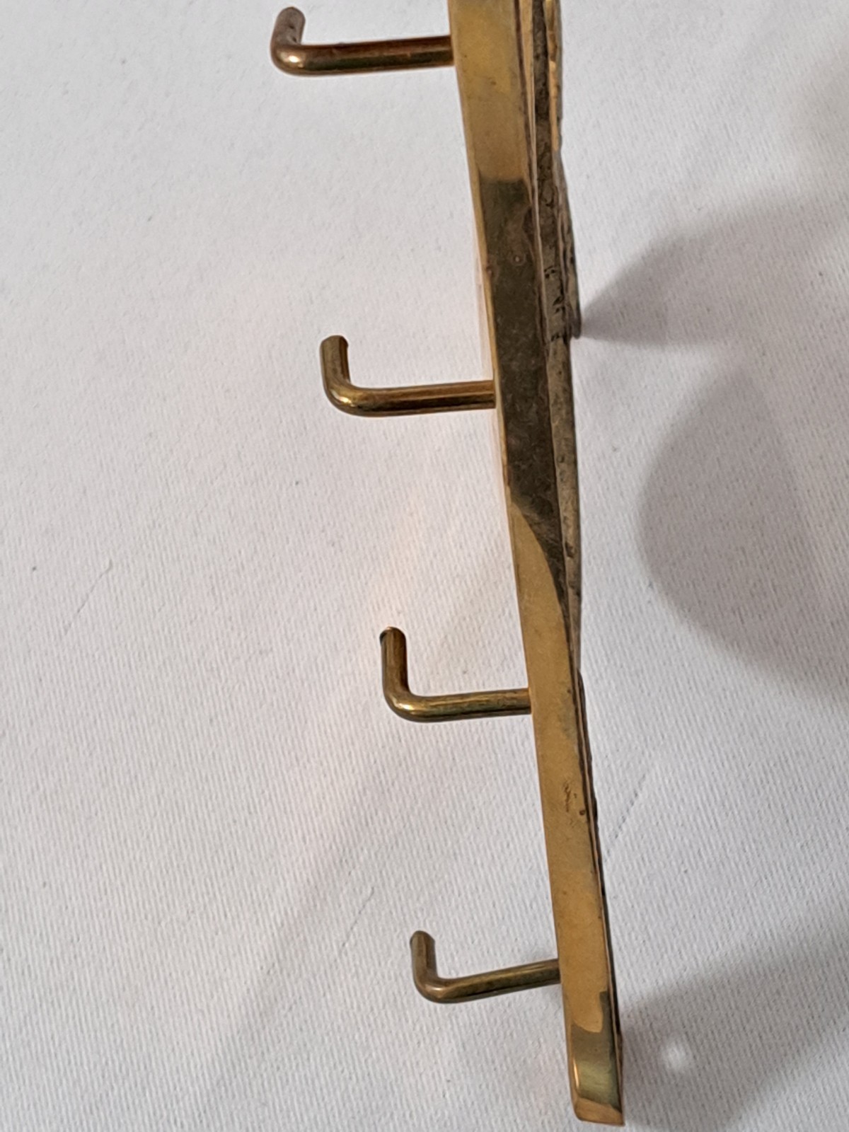 Picture 4 of 8