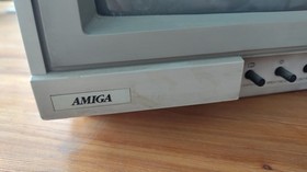 Amiga Computers A3000 UX and CDTV with Lemmings CD