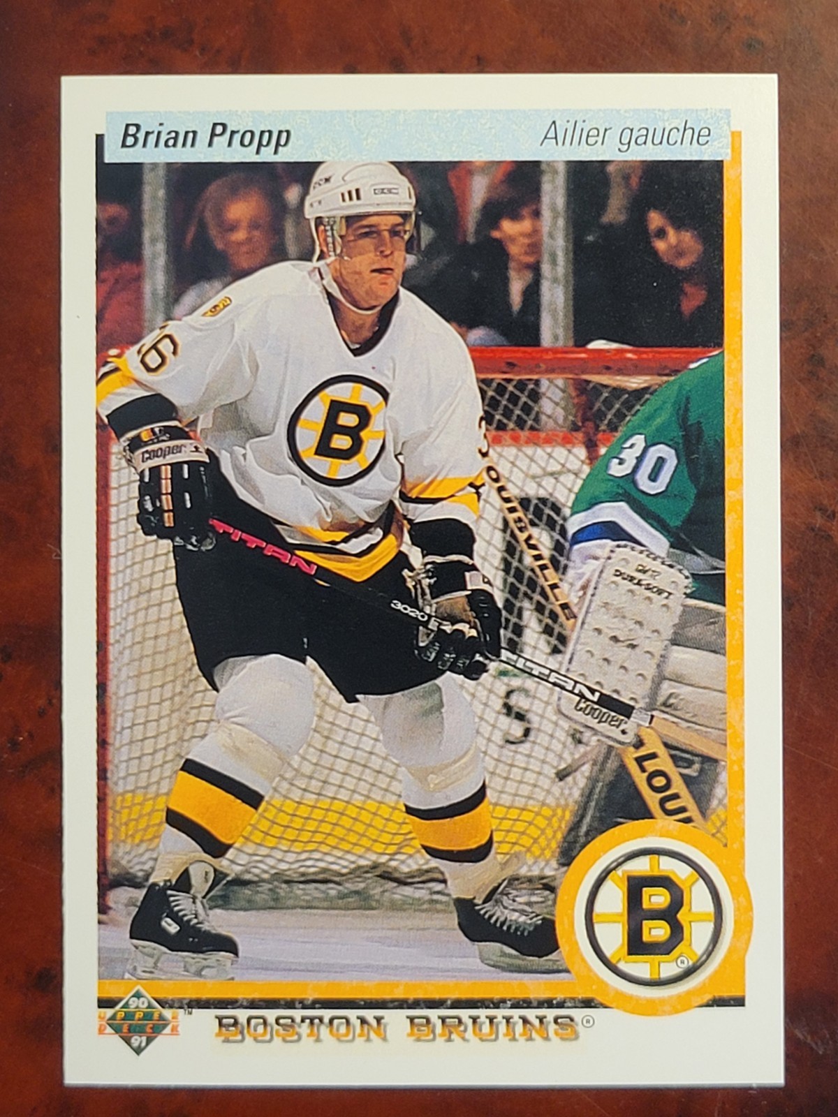 1990-91 Upper Deck FRENCH RARE Brian Propp #2 Boston Bruins / Flyers NM-MT