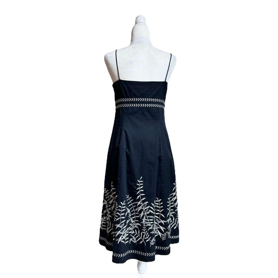 Ann Taylor Negro Algodón Sin Mangas Ajuste Acampanado Midi Mujer Talla 6 Floral Bordado Foto 3 de 4