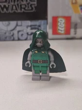 NEW Marvel Dr. Doom Custom Lego Minifigure 76005 Spiderman Daily Bugle Showdown