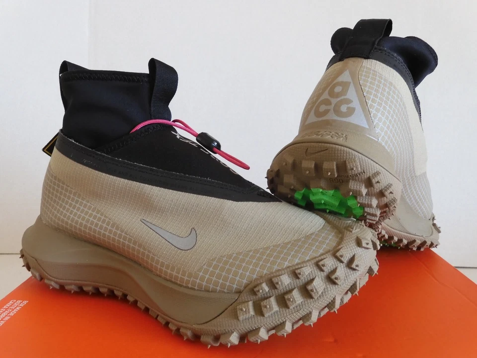 NIKE ACG MOUNTAIN FLY GORE-TEX KHAKI-SILVER SZ 4 MENS-WOMENS SZ 5.5 [CT2904-200] - Image 2 of 4
