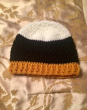 New Handmade crochet Beanie Teen-adult. Unisex Saints Football Colors.