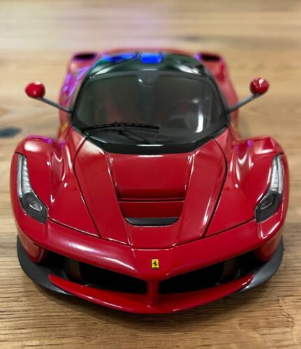 1/18 Hot Wheels Elite - Ferrari La Ferrari red