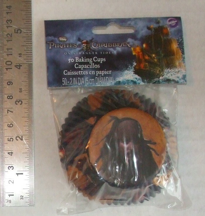 offic Pirates of the Caribbean 50 Baking Cups MUFFIN Cupcakes WILTON