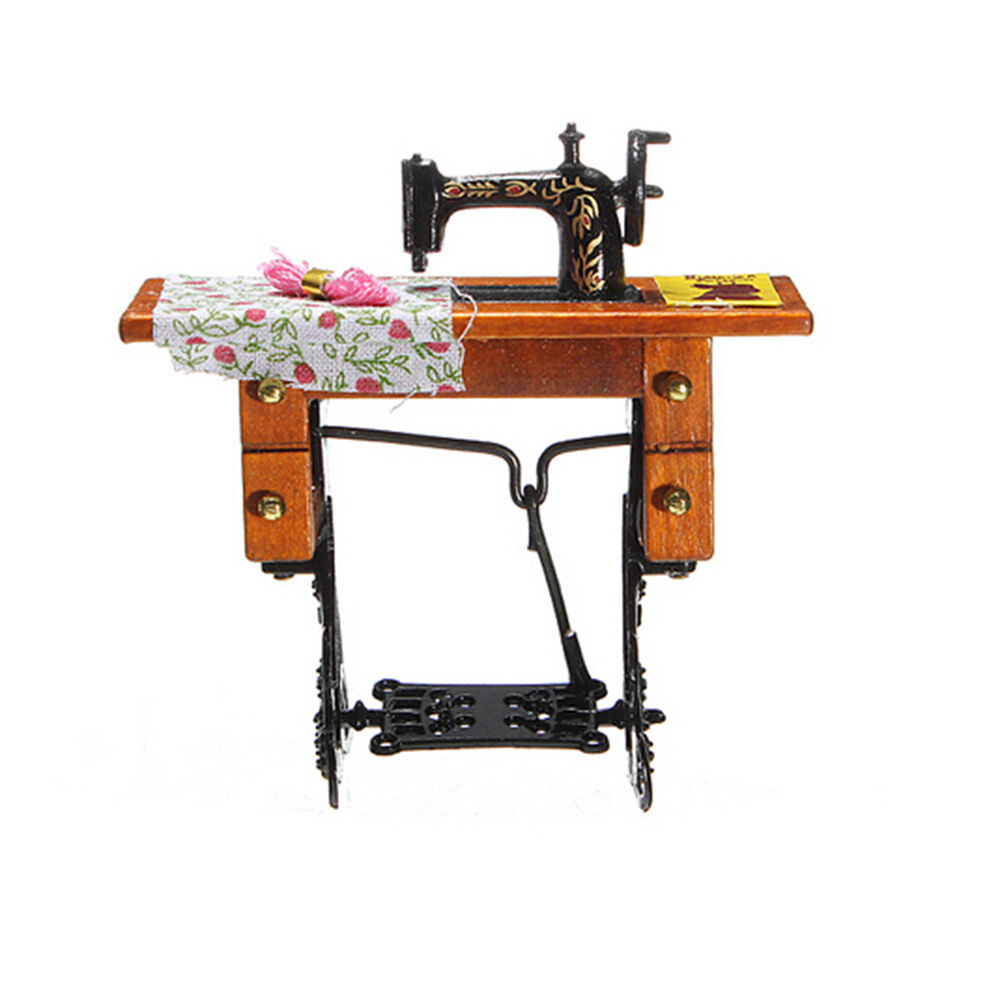 1:12 Miniature Decorated Sewing Machine Furniture Toys for Doll House KQB.lb