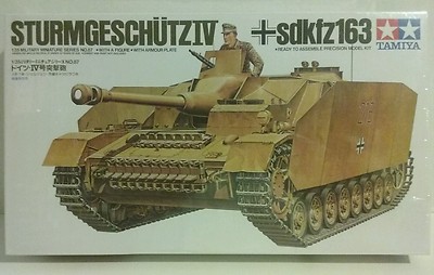 Tamiya  35087, 1/35 scale SturmgeschutzIV Sd.Kfz.163.