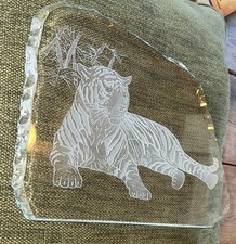 Art Glass Sculpture, Crystal Etched Tiger