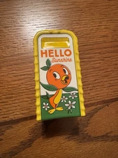 Disney Epcot Orange Bird Trash Can Salt Shaker Flower & Garden “Hello Sunshine”