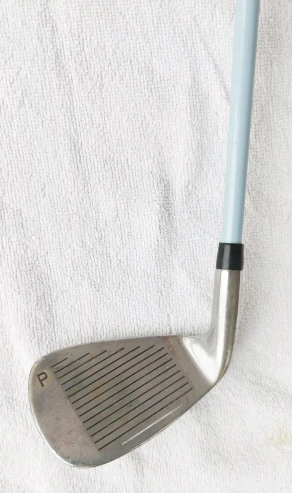LA JOLA GOLF LADIES PITCHING WEDGE GREAT CONDITION - Image 2 of 4