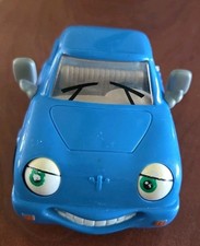 Vintage 1997 Chevron Car Series #7 Pete Pick-Up Blue Truck Toy