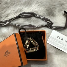 Hermes Triangle Gold Scarf Ring Boxed Auth Mint 2.7in Jewelry