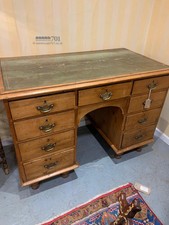 Victorian Pine Kneehole Desk