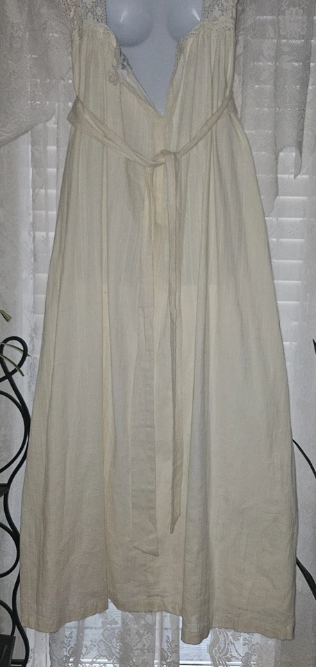 Vestido largo de ganchillo de pradera Sofie The Label para mujer mediano 100 % algodón núcleo de cabaña  Foto 3 de 4