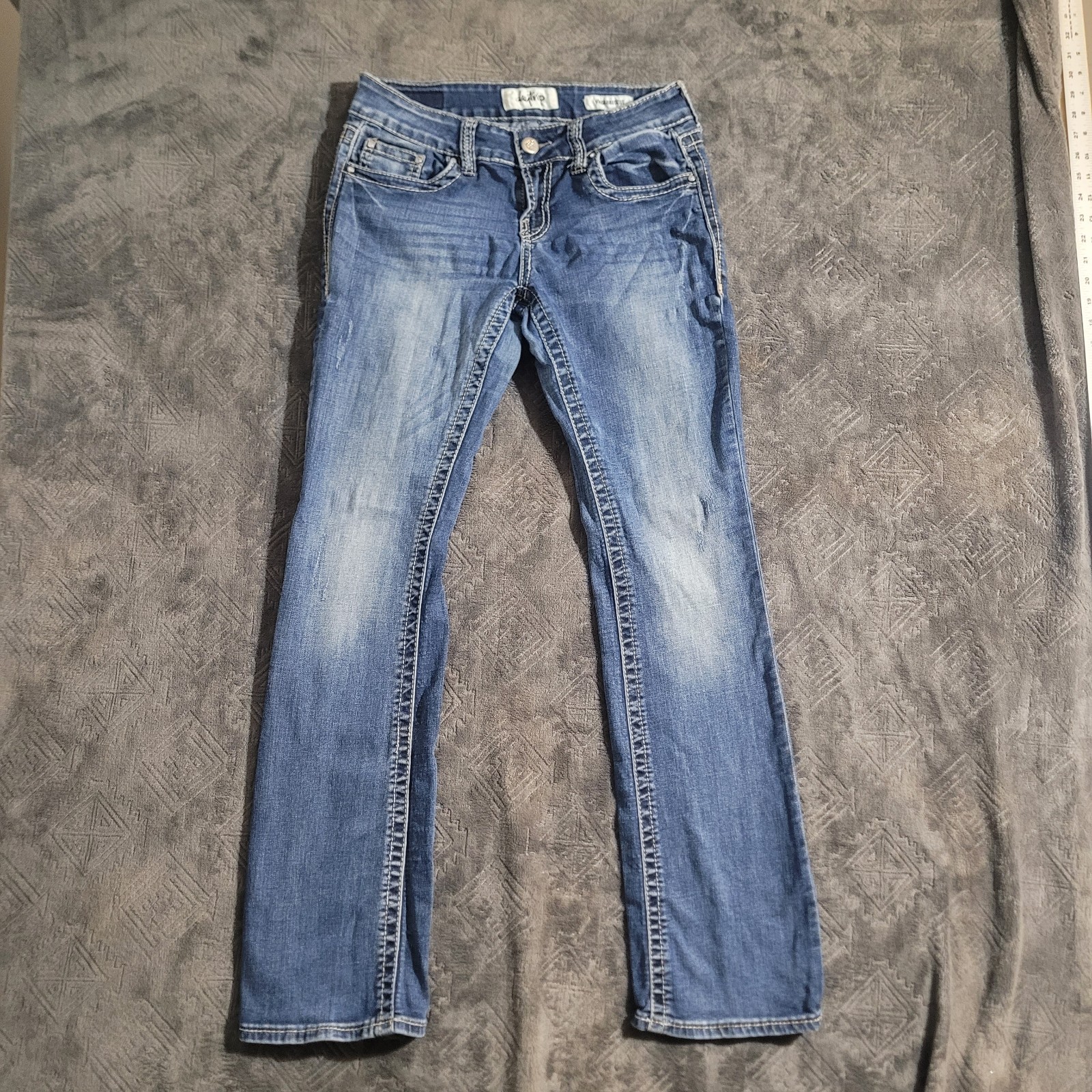 Picture 1 of 21
